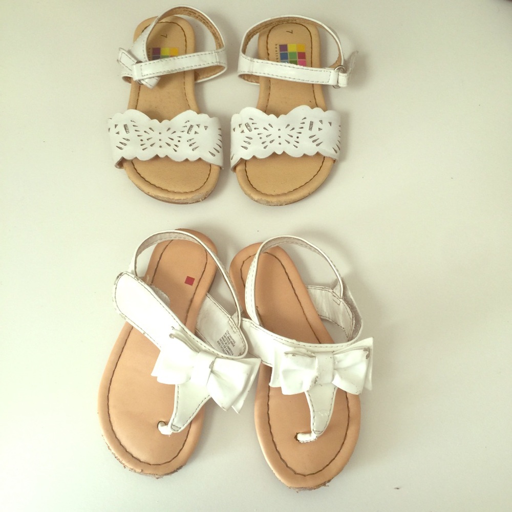 Two pairs of toddler girl size 7 white sandals